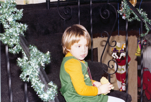 1981-12-24 Christmas Henrys 10